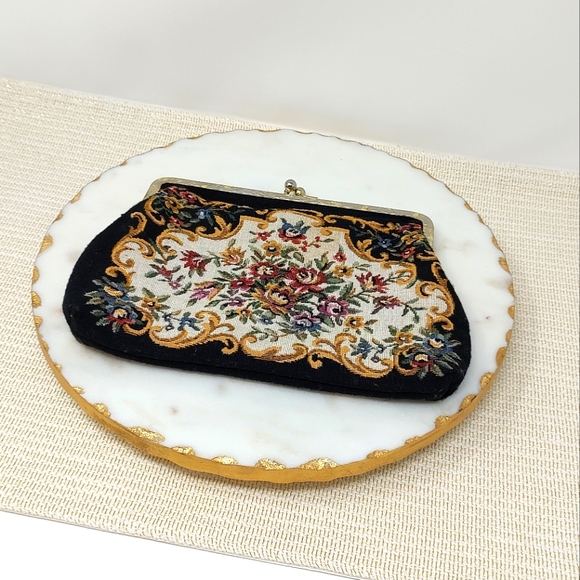 Walborg Handbags - Vintage Walborg black floral embroidered clutch handbag